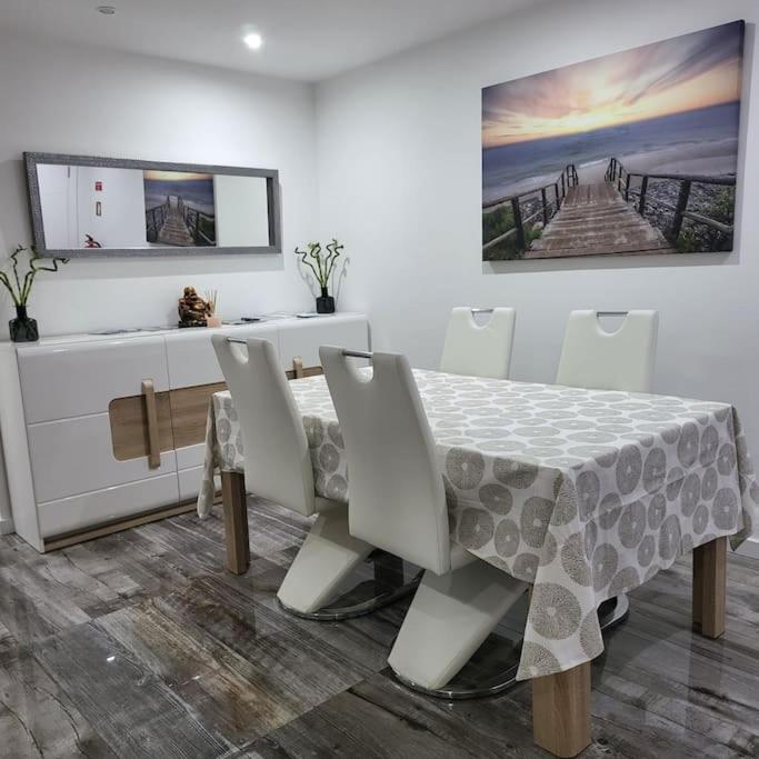 Nandos Apartement Costa de Caparica Exteriér fotografie